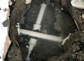 二七阳台漏水维修公司为您分享楼上楼下漏水怎么处理